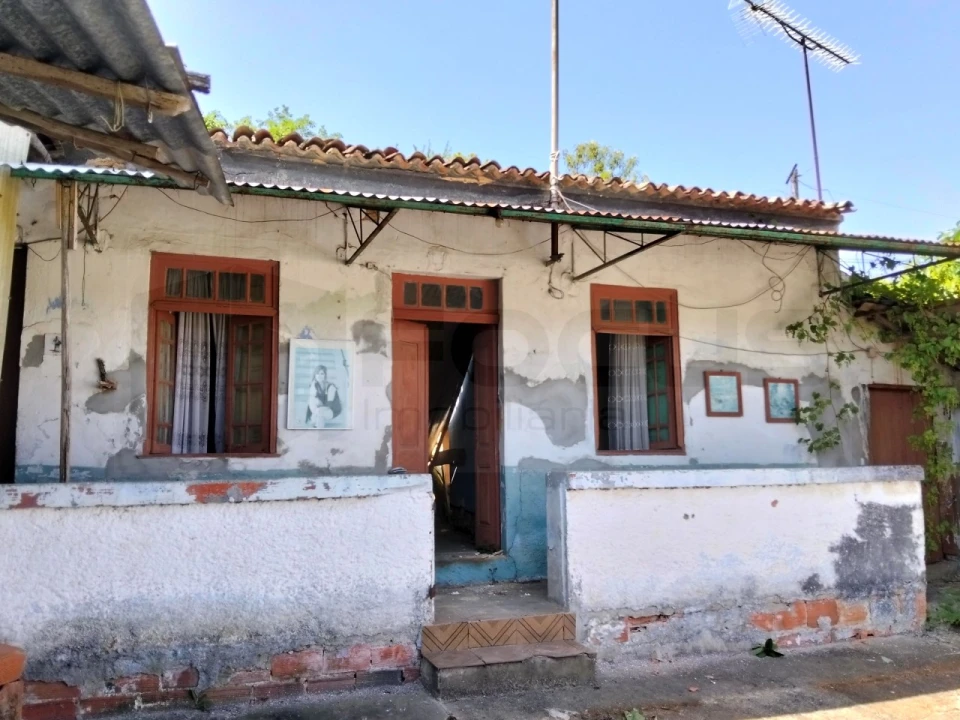 Moradia T3 para Venda em Alquerubim Foto 1
