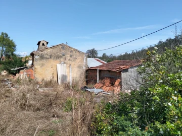 Moradia T3 para Venda em Alquerubim