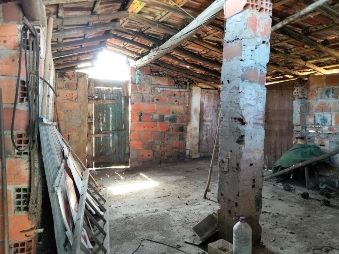 Moradia T3 para Venda em Alquerubim Foto 6