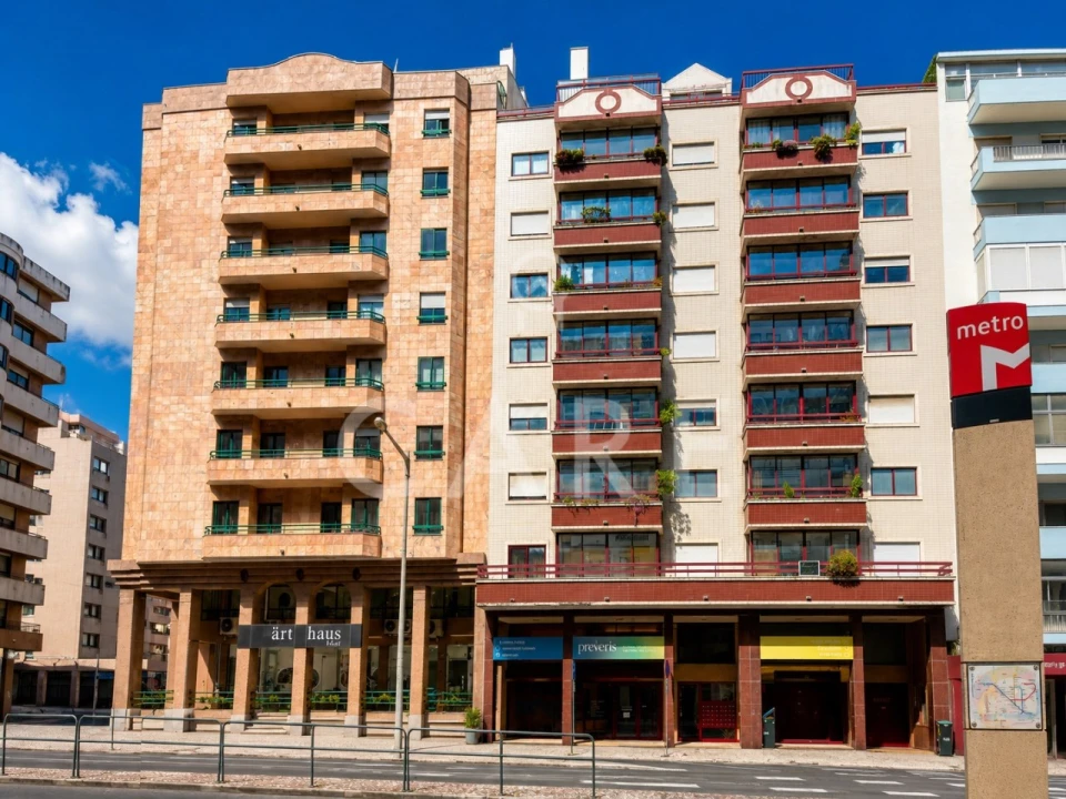 Apartamento T3 para Venda em São Domingos de Benfica Foto 25