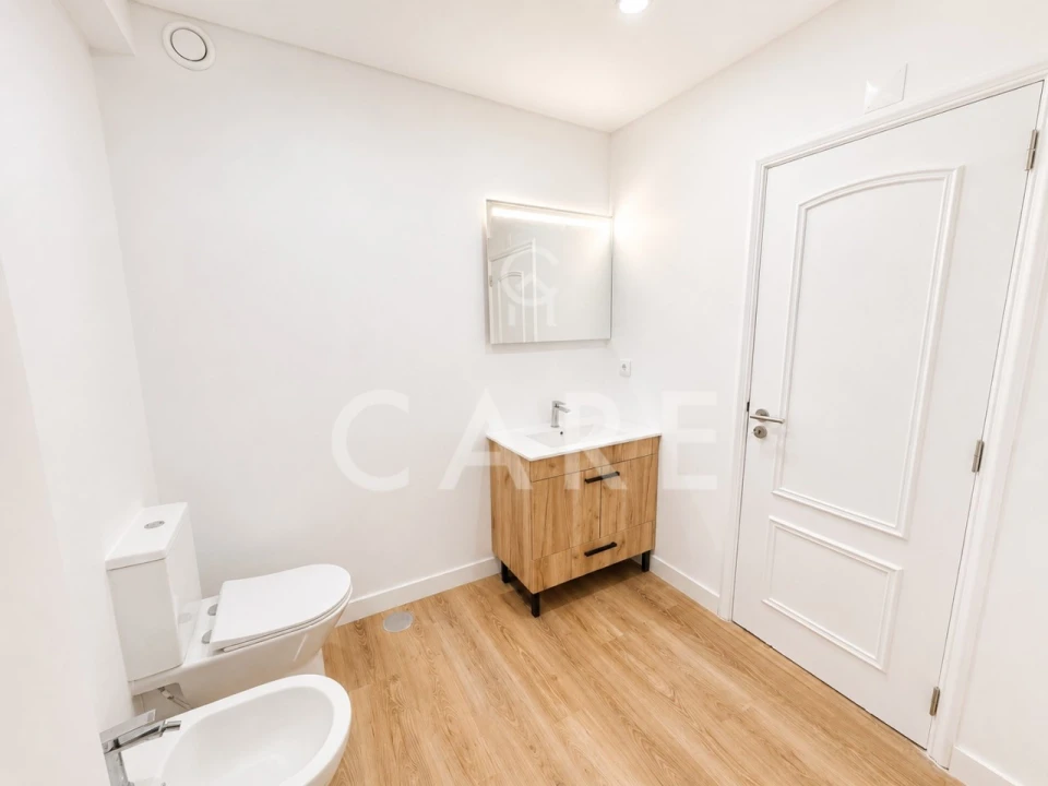 Apartamento T3 para Venda em São Domingos de Benfica Foto 19