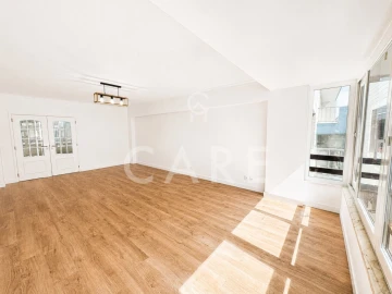 Apartamento T3 para Venda em São Domingos de Benfica