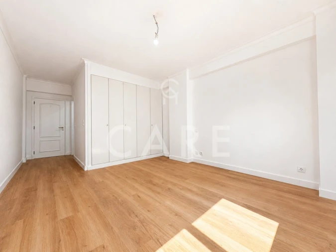 Apartamento T3 para Venda em São Domingos de Benfica Foto 16