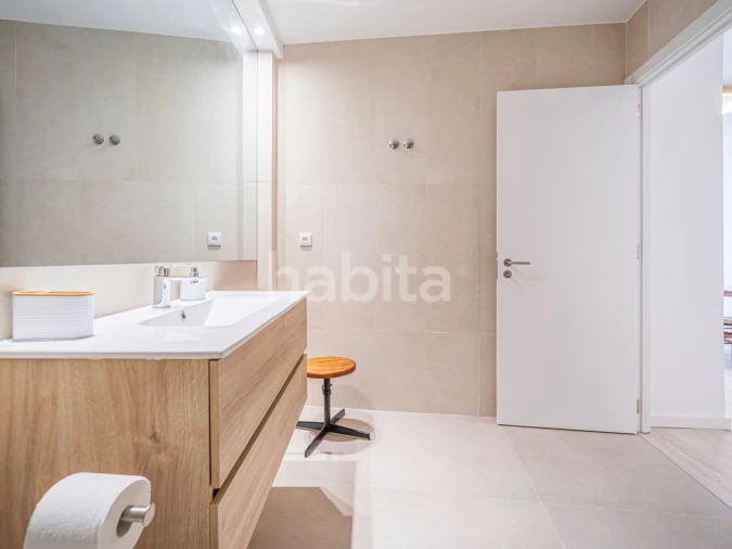 Apartamento T1 para Arrendamento em Arroios Foto 17
