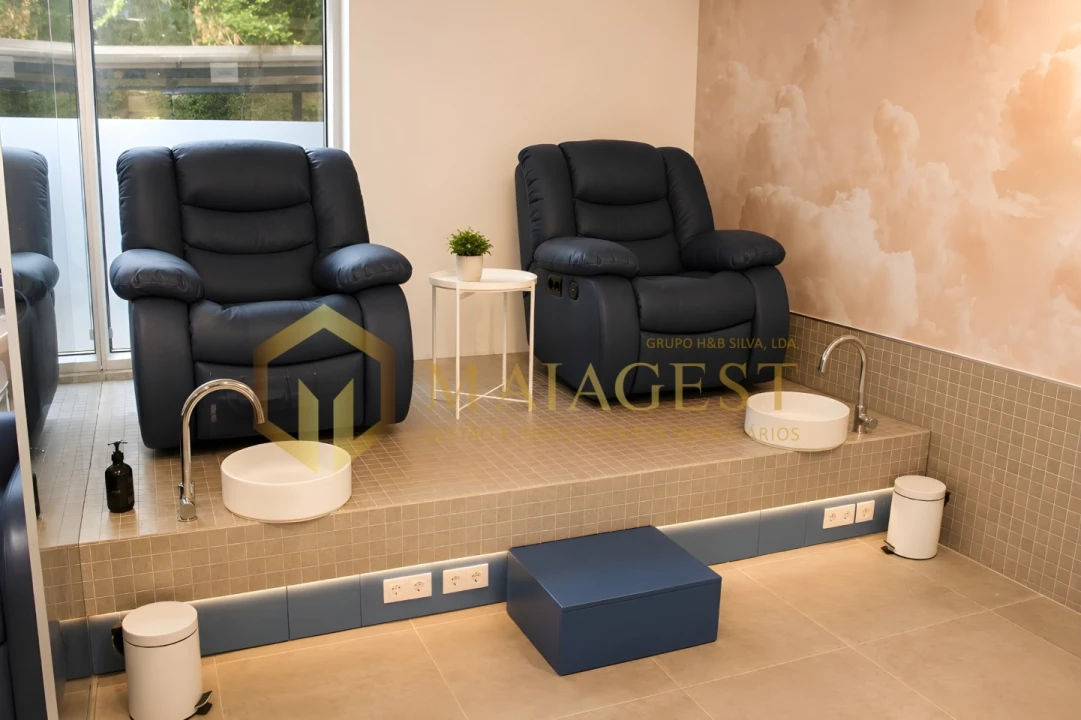 Loja para Arrendamento em Cedofeita, Santo Ildefonso, Sé, Miragaia, São Nicolau e Vitória Foto 17