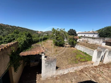 Moradia T4 para Venda em Albufeira e Olhos de Água
