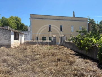 Moradia T4 para Venda em Albufeira e Olhos de Água