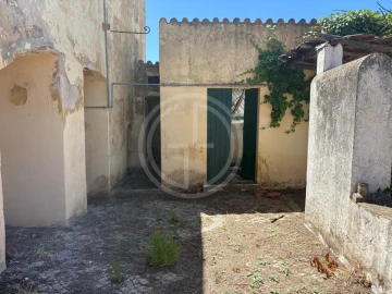 Moradia T4 para Venda em Albufeira e Olhos de Água