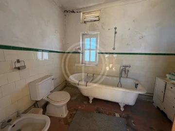 Moradia T4 para Venda em Albufeira e Olhos de Água