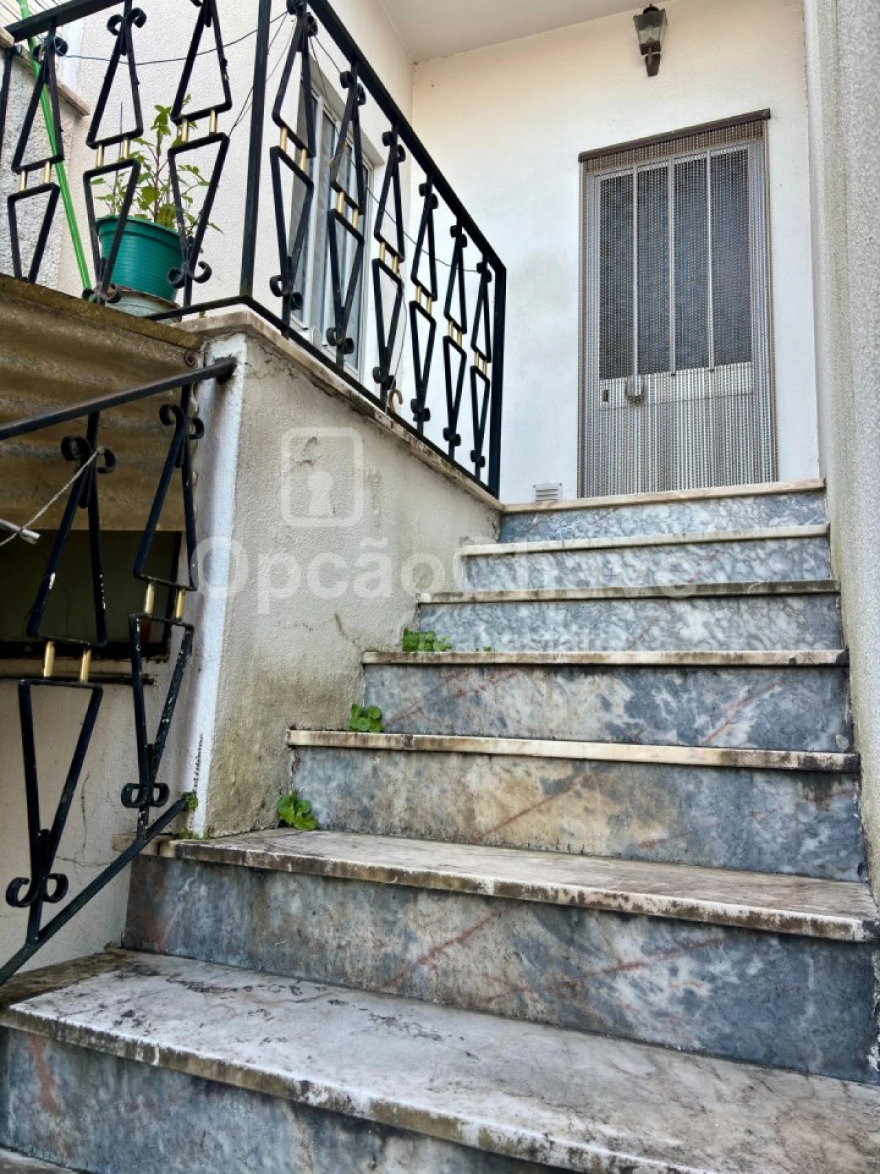 Moradia T4 para Venda em Abraveses Foto 1