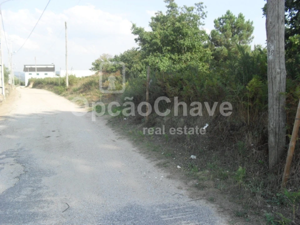 Terreno para Venda em Fragosela Foto 1