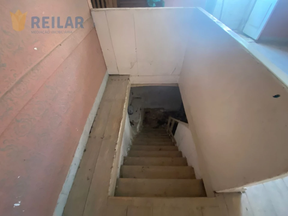 Moradia T4 para Venda em Alenquer (Santo Estêvão e Triana) Foto 6