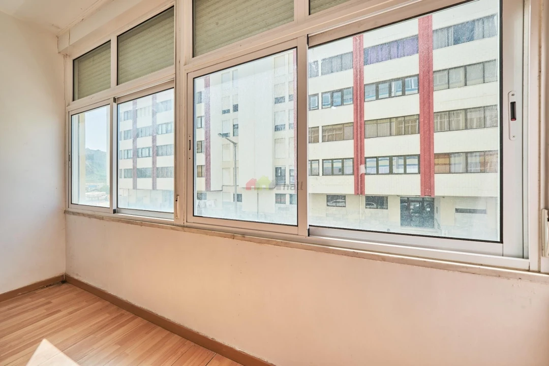 Apartamento T3 para Venda em Costa da Caparica Foto 10