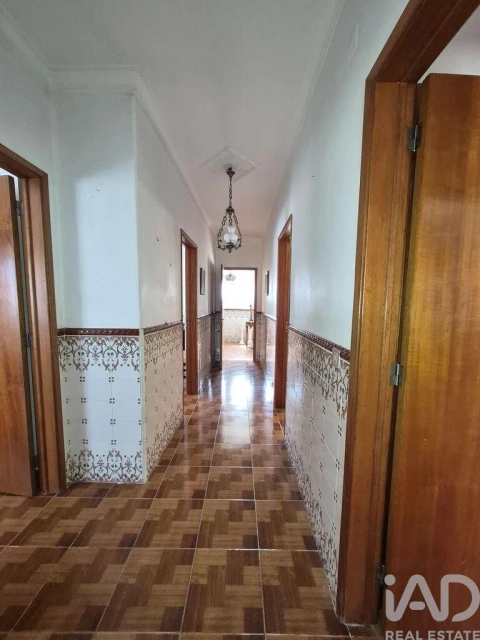 Moradia T4 para Venda em Atouguia da Baleia