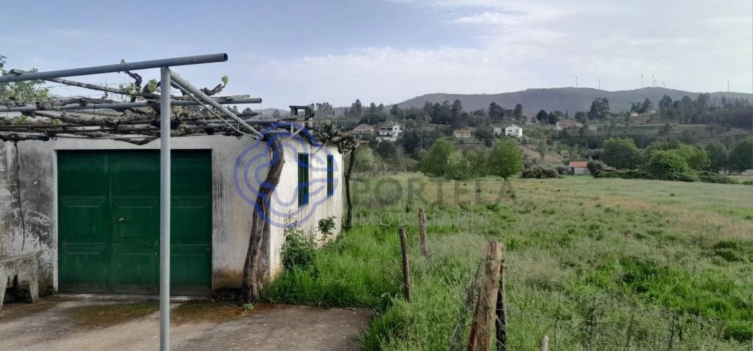 Terreno para Venda em Castelejo Foto 4