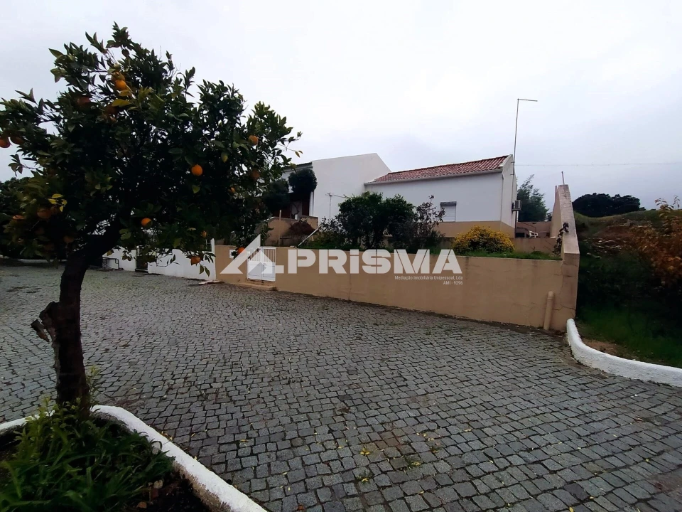 Moradia T2 para Venda em Monfortinho e Salvaterra do Extremo Foto 3