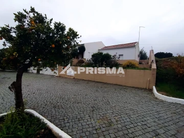 Moradia T2 para Venda em Monfortinho e Salvaterra do Extremo