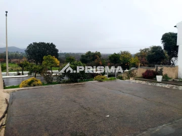 Moradia T2 para Venda em Monfortinho e Salvaterra do Extremo