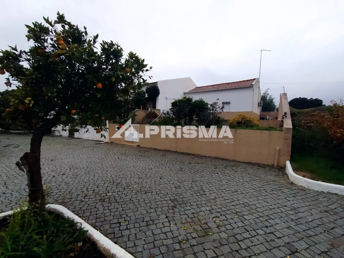 Moradia T2 para Venda em Monfortinho e Salvaterra do Extremo Foto 3