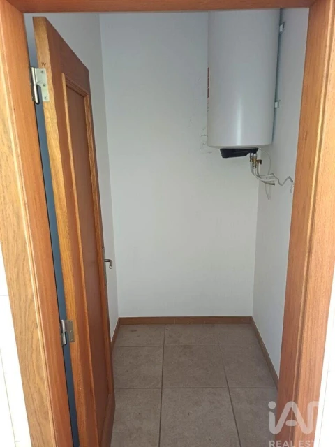 Apartamento T2 para Arrendamento em A dos Cunhados e Maceira