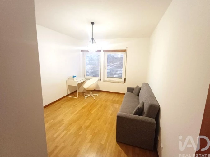 Apartamento T2 para Arrendamento em A dos Cunhados e Maceira Foto 12