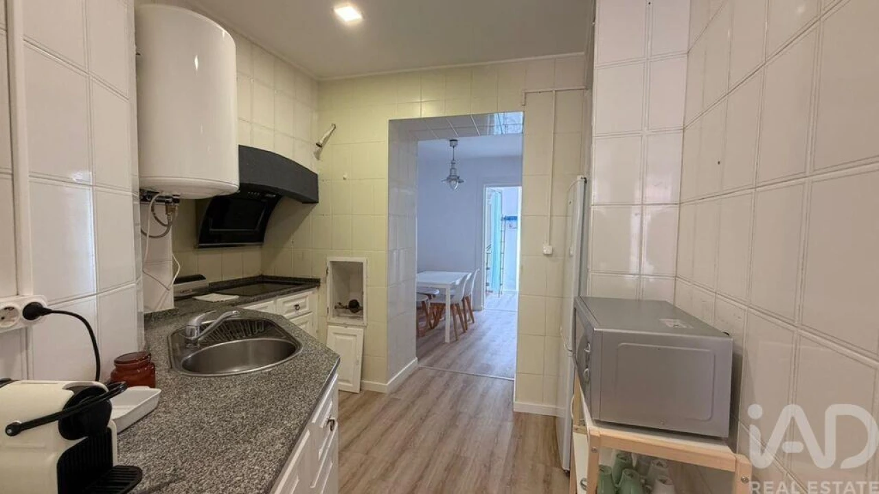 Prédio para Venda em Arroios Foto 29