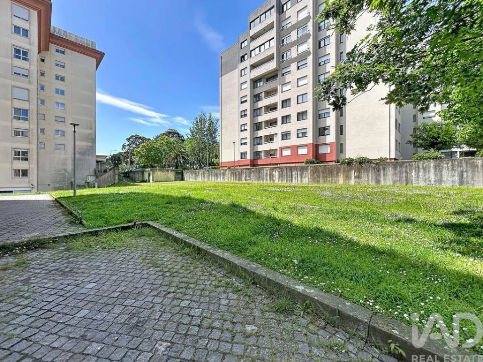 Apartamento T3 para Venda em Aldoar, Foz do Douro e Nevogilde Foto 37