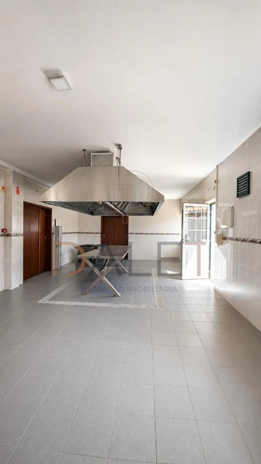 Negócio para Venda em A dos Cunhados e Maceira Foto 43