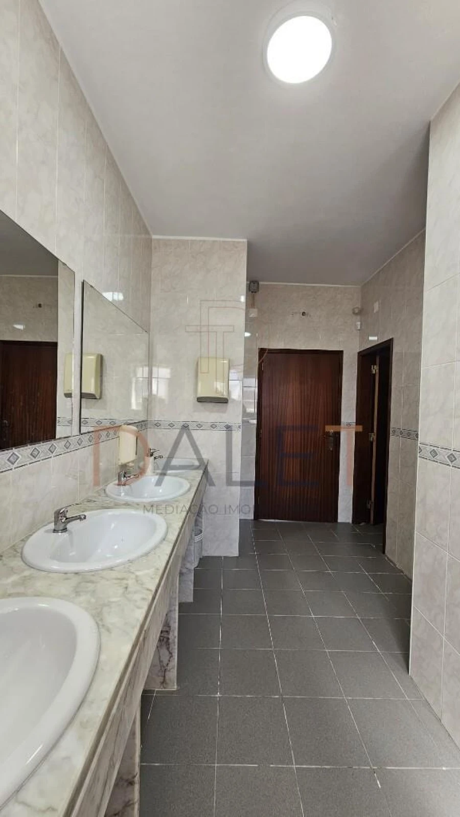 Quinta T5 para Venda em A dos Cunhados e Maceira Foto 9