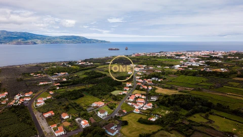 Moradia T5 para Venda em Criação Velha