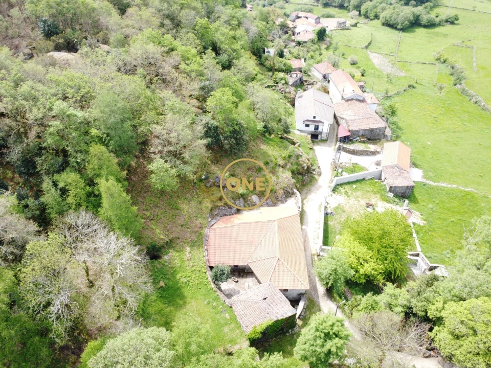 Moradia para Venda em Cibões e Brufe Foto 5