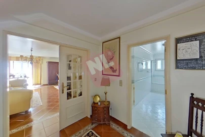 Moradia T4 para Venda em Colares
