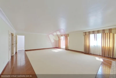 Moradia T4 para Venda em Colares