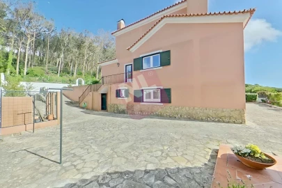 Moradia T4 para Venda em Colares