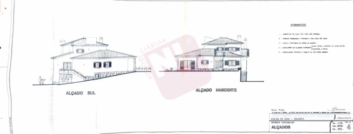 Moradia T4 para Venda em Colares