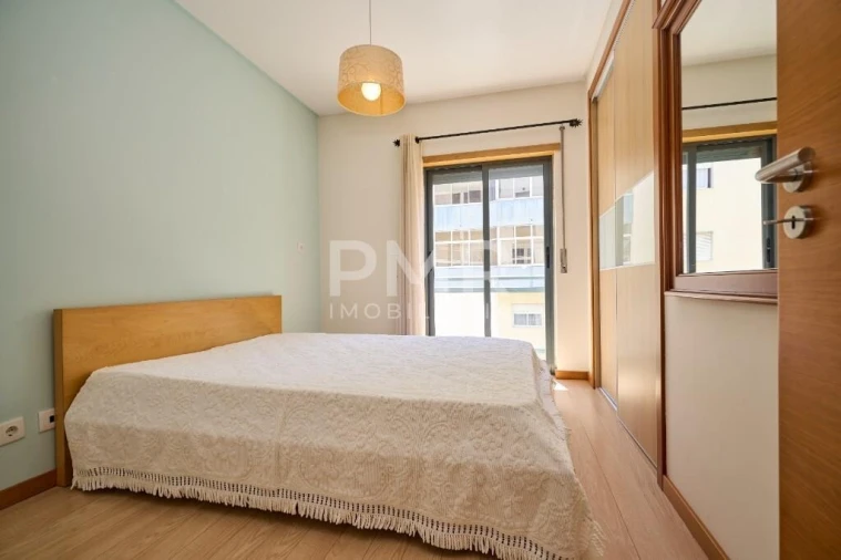 Apartamento T3 para Venda em Amora Foto 5