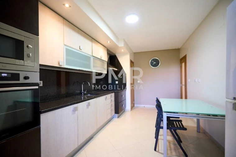 Apartamento T3 para Venda em Amora Foto 18