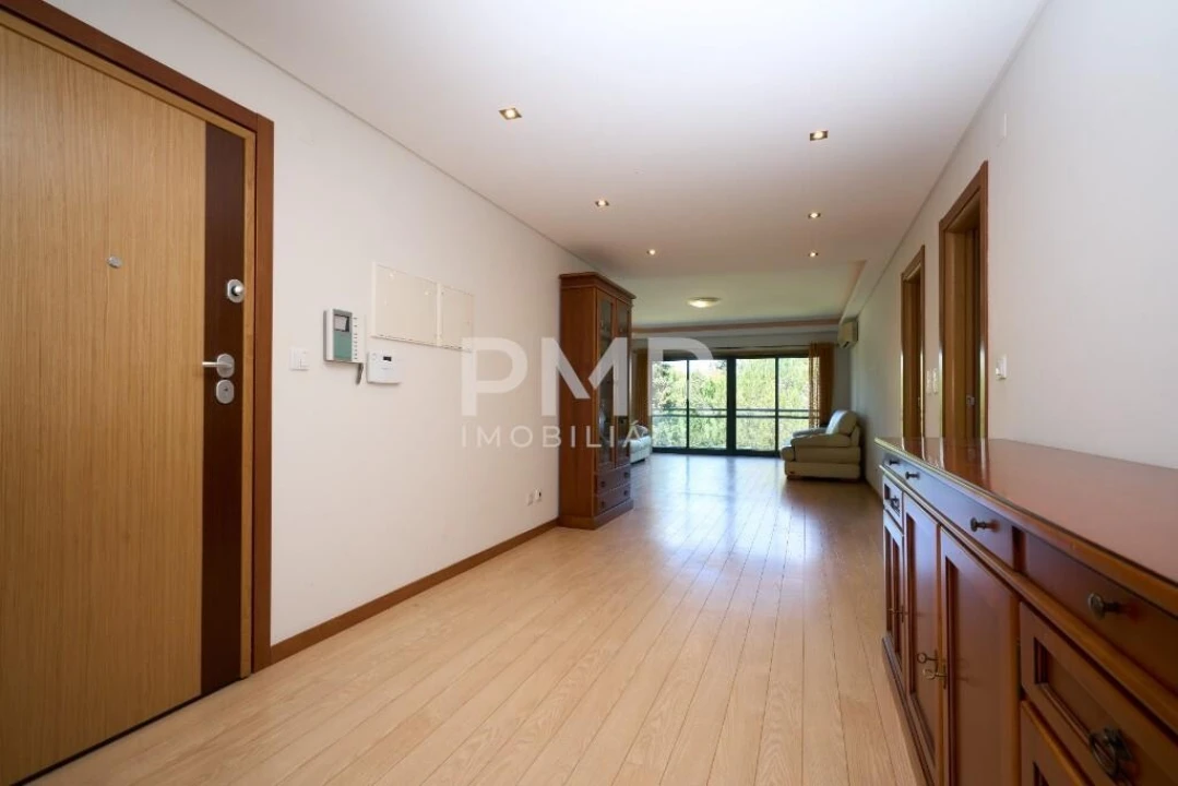 Apartamento T3 para Venda em Amora Foto 3