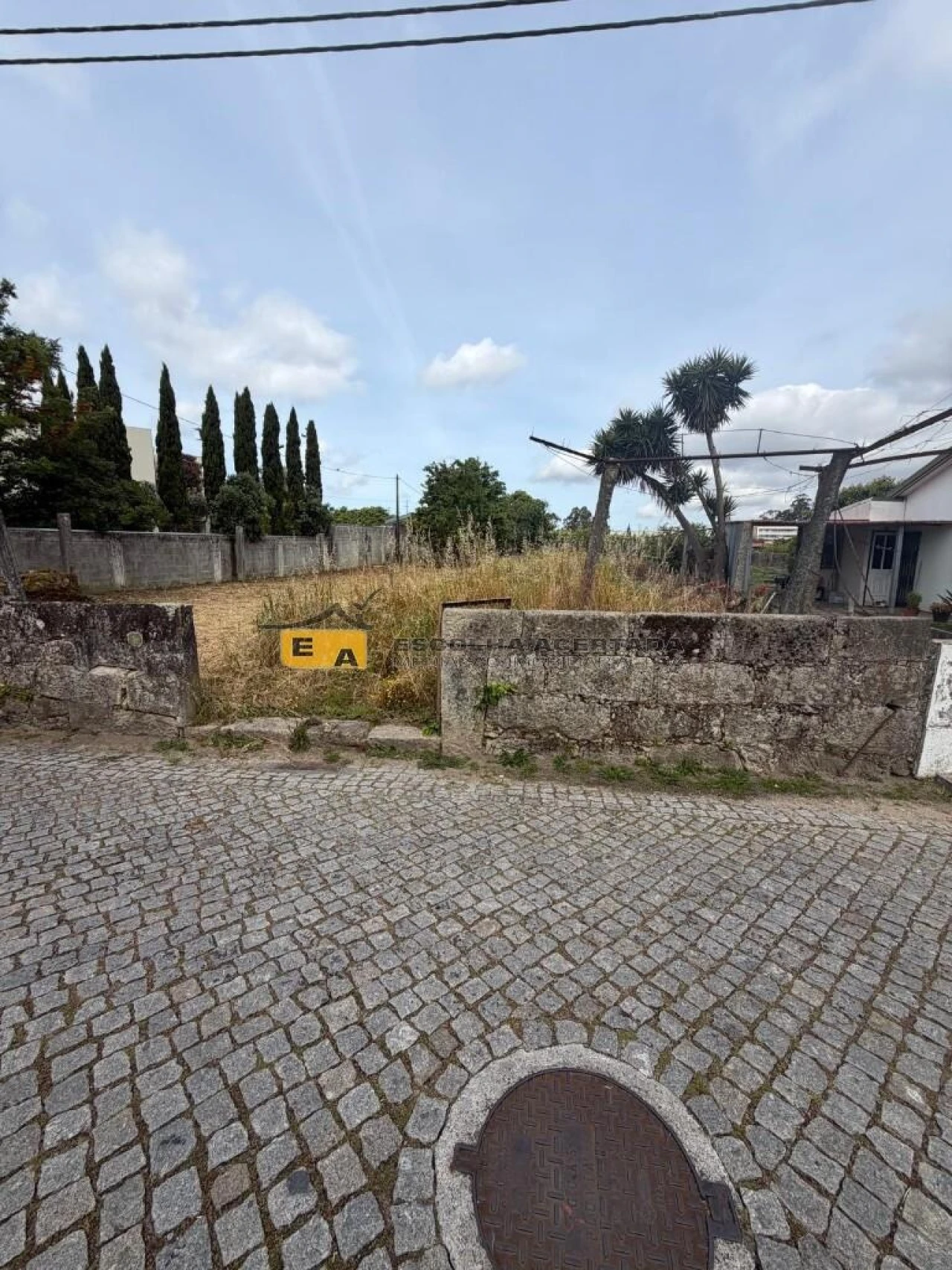 Terreno para Venda em Castêlo da Maia Foto 3
