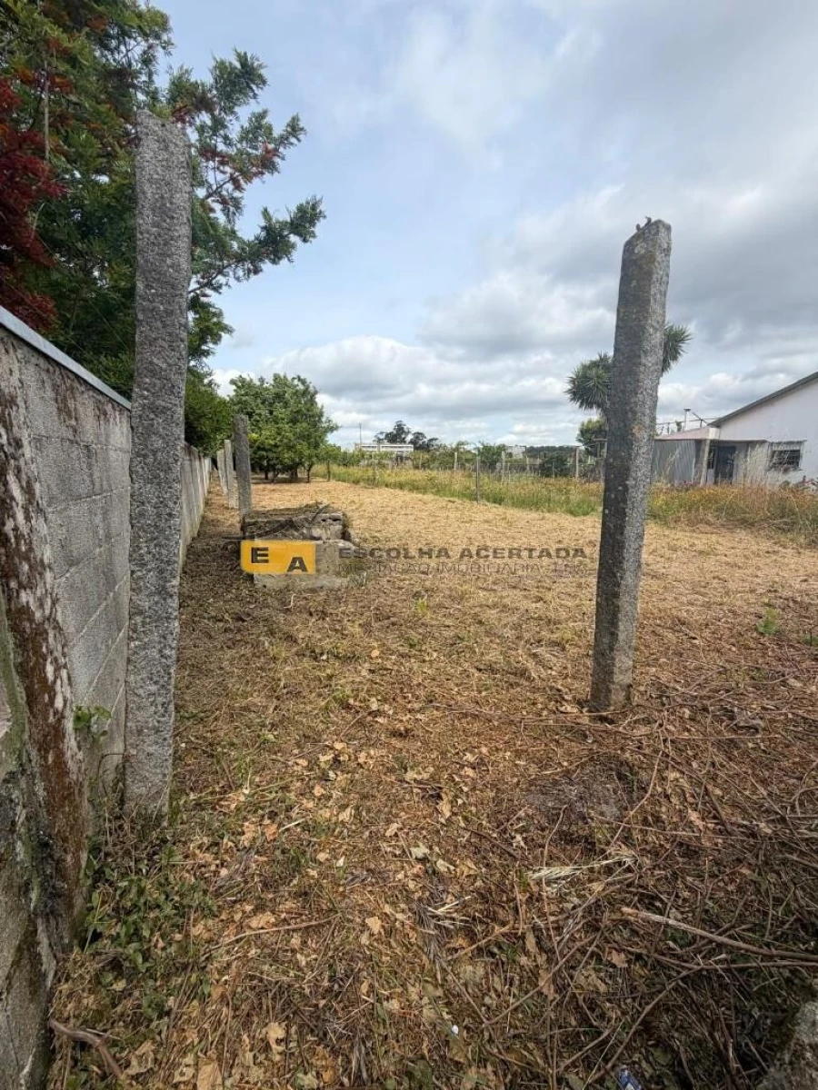 Terreno para Venda em Castêlo da Maia Foto 5