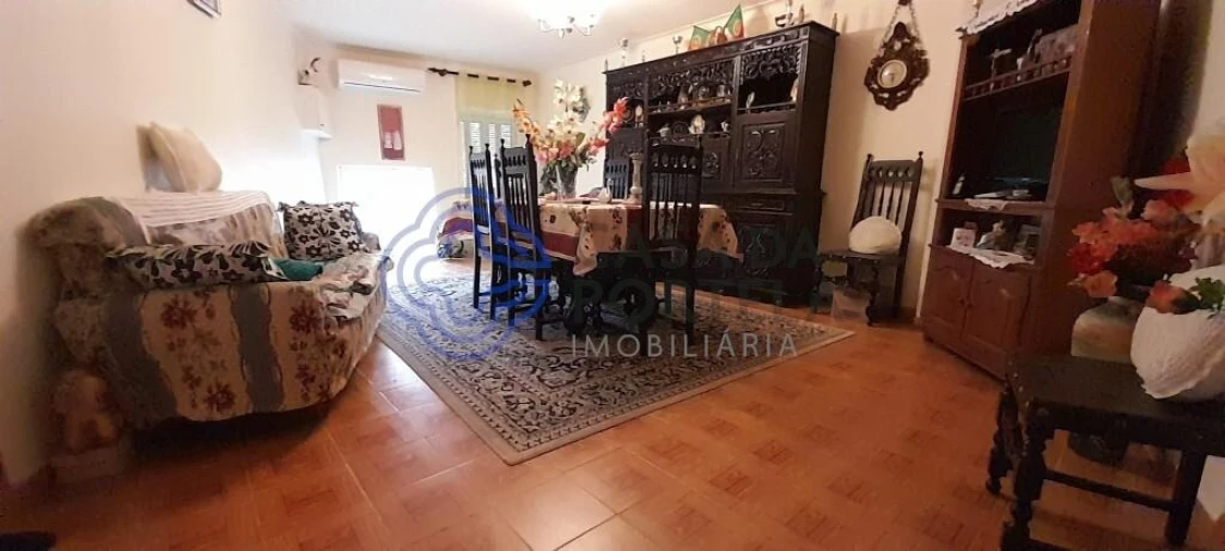Moradia T2 para Venda em Capinha Foto 3