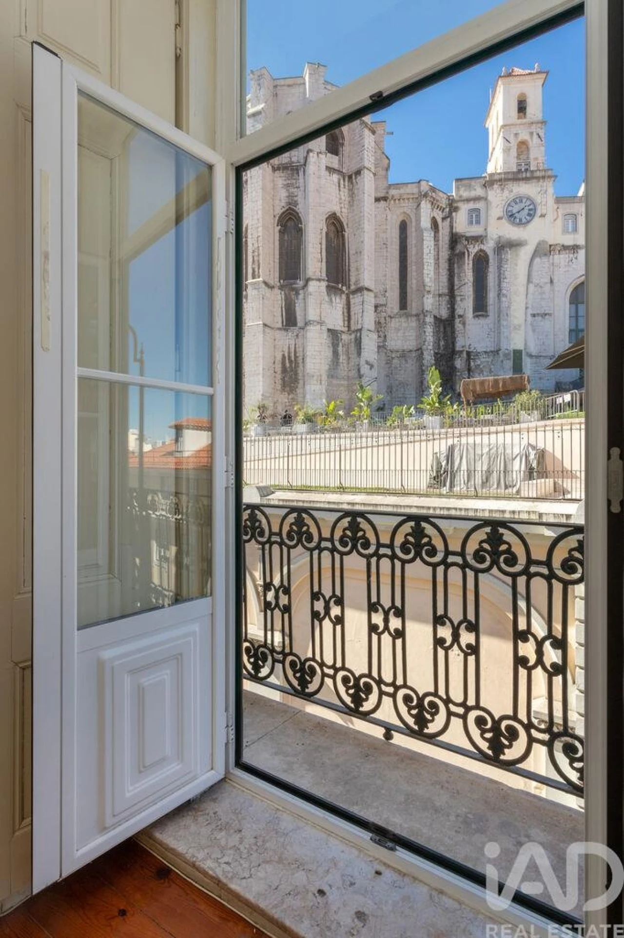Apartamento T3 para Venda em Santa Maria Maior Foto 2