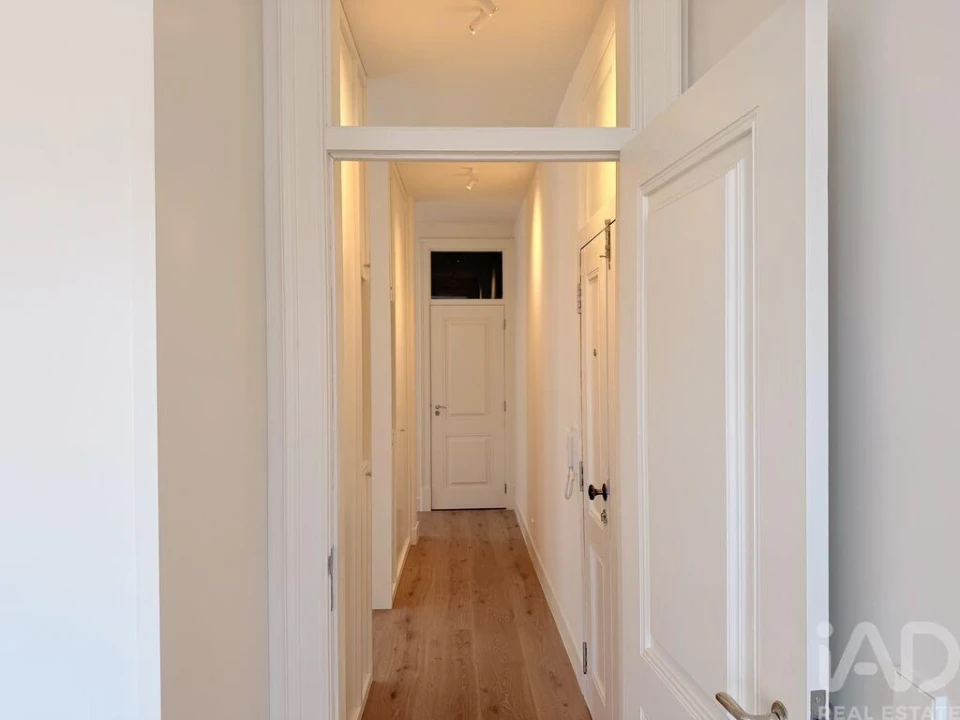 Apartamento T2 para Venda em Alcantara Foto 8