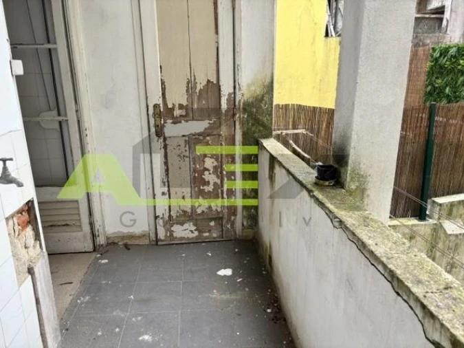 Apartamento T2 para Venda em Avenidas Novas Foto 10