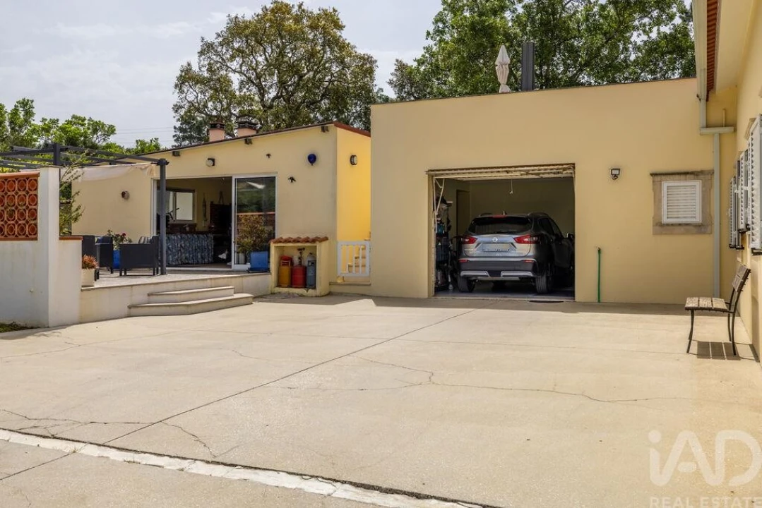 Moradia T3 para Venda em Alcobaça e Vestiaria Foto 31