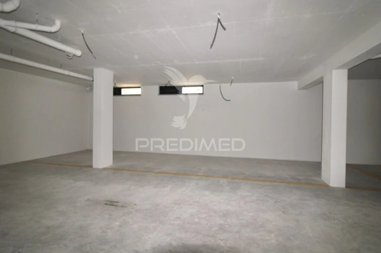Apartamento T1 para Venda em Charneca de Caparica e Sobreda Foto 19