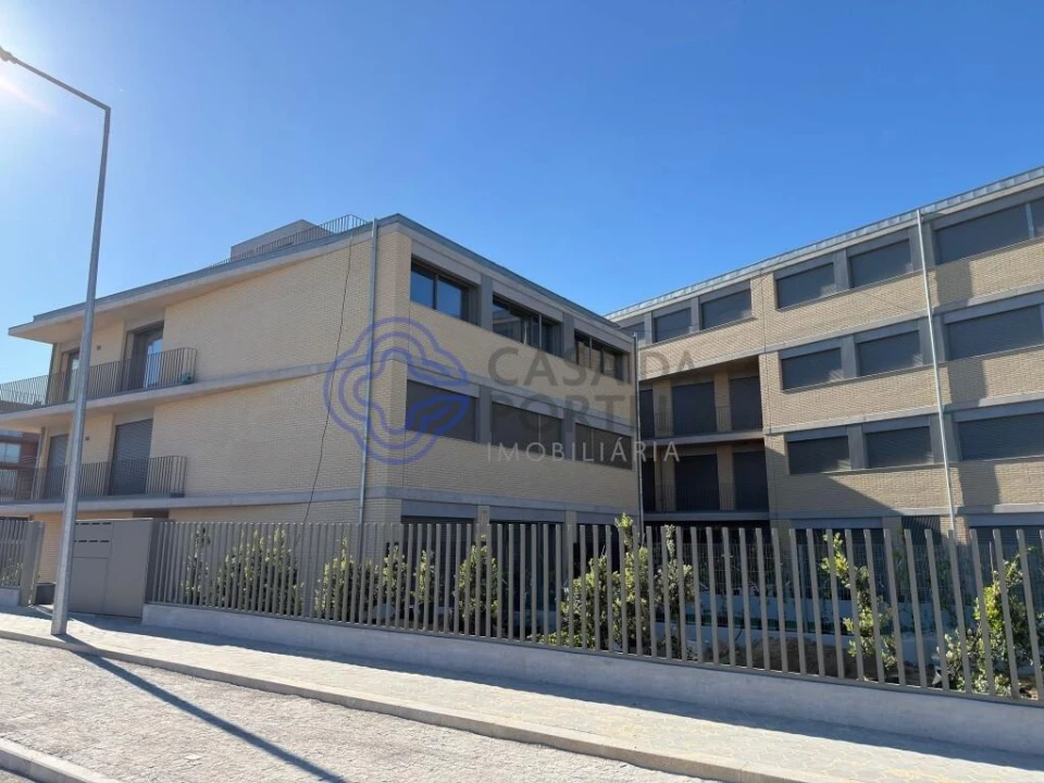 Apartamento T2 para Venda em São Felix da Marinha Foto 21