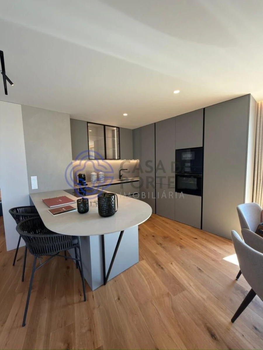 Apartamento T2 para Venda em São Felix da Marinha Foto 3