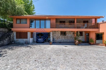 Quinta T5 para Venda em Galegos
