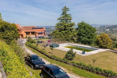 Quinta T5 para Venda em Galegos